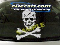  CRT922 Skull & Crossbones Cartoon Decal
